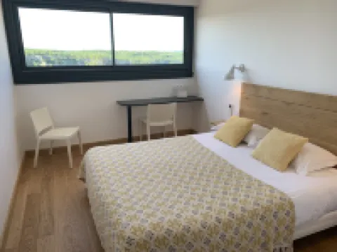 Logis Hôtels - le Bellaroc - Hôtel 2 étoiles et Restaurant