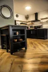 Cambrian & Co. Loft Cozy, Charming, Downtown Ease