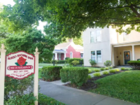 Red Rose Inn Bed & Breakfast Hotels in Bardstown
