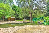 Pet-Friendly Fort Valley Home w/ Private Pool - Kylpyammeita
