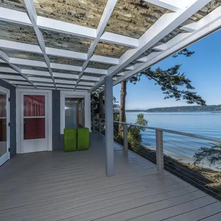 The Nest Gorgeous Waterfront la Conner Getaway!