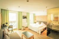 Posthotel Lechtal, Arlberg Hotels in Holzgau