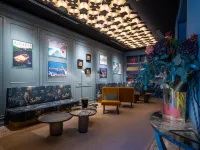 โรงแรมบูทิค The Glam และอพาร์ทเมนท์ - พร้อมWifi