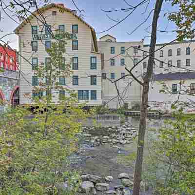 Newly Renovated Penn Yan Apartment < 1 Mi to Lake! Hotel Exterior
