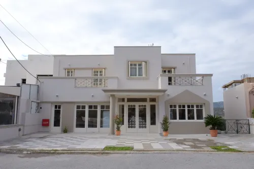 Dialinas Apartments Hotel a Vathi