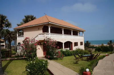 Lemon Creek Hotel Resort فنادق في 