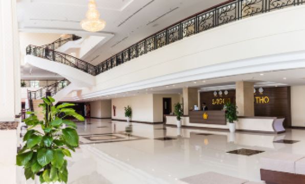Sai Gon Phu Tho Hotel