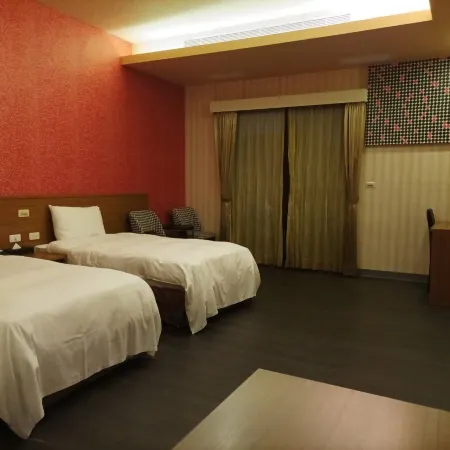 Crystal Hotel Отели рядом с достопримечательностью «Винодельня Пули»