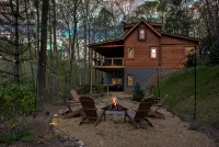 Charming Cabin with Game Room and Hot Tub - Spacious Mountain Retreat