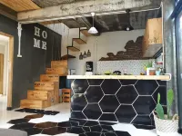 Happy House Bnb Bromo Backpacker Hotels in Kademangan