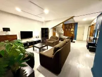 Roomies Hostel Condesa - Hostels