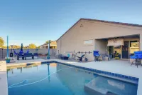 Private Pool: Relaxing Phoenix Area Vacation Home! - Kolam Renang