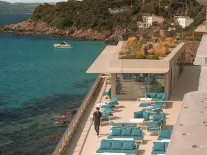 Hôtel les Roches – Relais & Châteaux