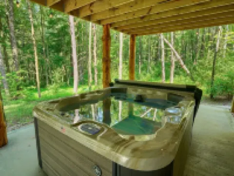 Hickory Haven at Trickle Creek at Hocking Hills 馬裏恩酒店