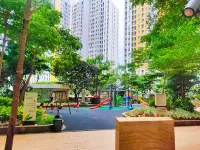 2Bedrooms Apartment Springlake Smb City Light View Hotels in North Bekasi