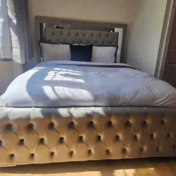 Charming Victorian Apartment in Central Wolverhampton