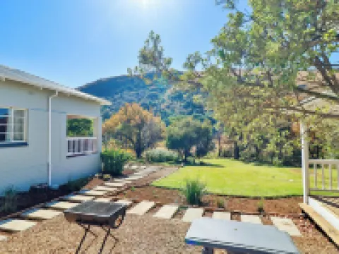 Valley of the Rainbow Fly Fishing Estate Hotéis em Belfast