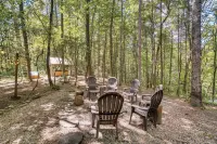 Helen Area Rustic Retreat ~ 5 Miles to Main Street - Homestays
