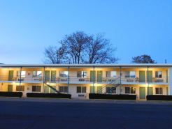 Capri Motel by Belvilla Walla Walla US 12