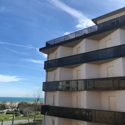 Hotel Airone Hotel dekat Stadium Rimini