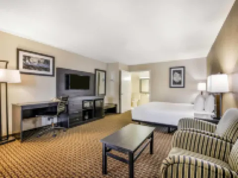 Baymont by Wyndham Cortez Hoteles en Cortez