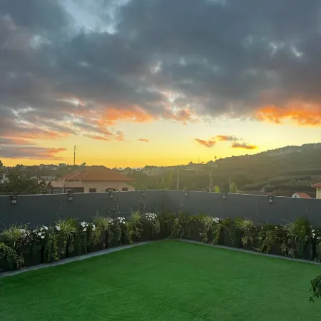 Miguels Seaview Corner