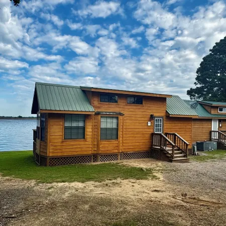 Pope's Landing Marina