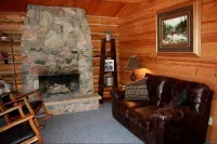 Scenic guest ranch with cozy cabin located between Cody, Wy and Yellowstone Park