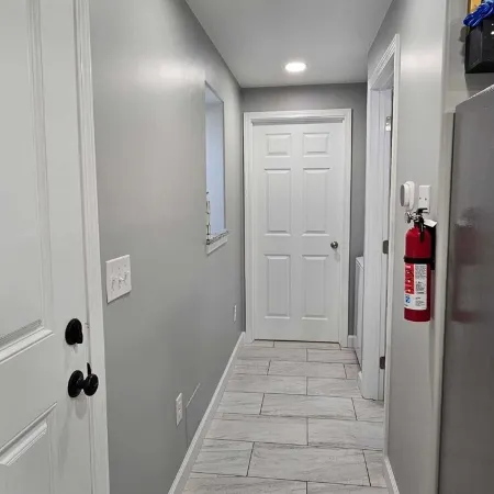 Cozy 1-bedroom apartment in Lumberton with AC, WiFi.