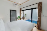 Marina Villa 1