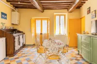 2 bedroom private vacation home in san feliciano, magione, perugia Hotels in Magione