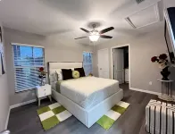 2 Bedrooms/2 Baths modern and comfortable home only 1.5 hours from Orland Hotels in Citrus Springs