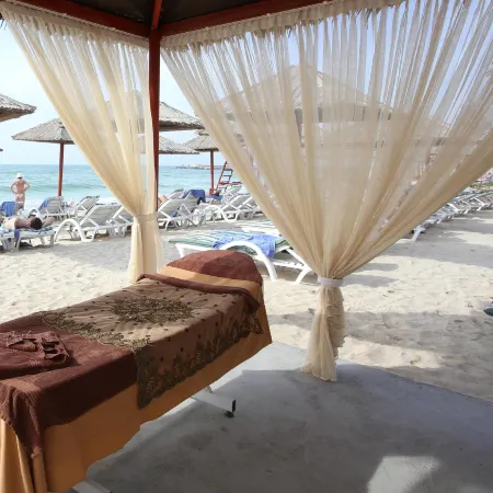 Ramada by Wyndham Beach Hotel Ajman