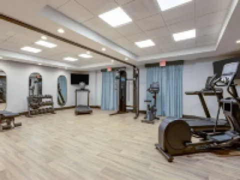 La Quinta Inn & Suites by Wyndham Sherman Hotels in Sherman