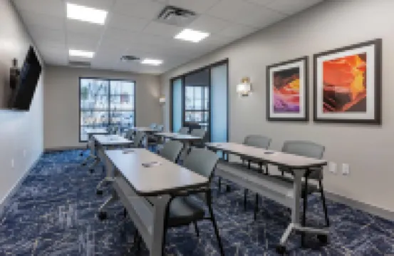 Comfort Suites Scottsdale Talking Stick Entertainment District - parking