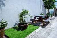 Apartment 2 @ Top Bay Apartments โรงแรมใน