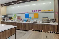 Tru by Hilton Gastonia - breakfast