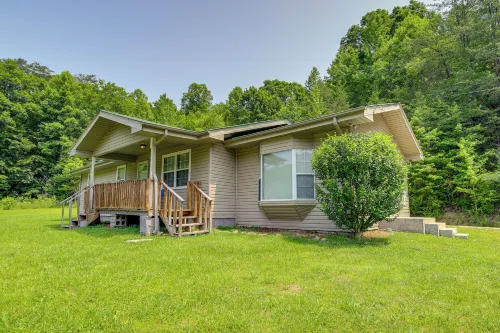 Huntsville Vacation Rental w/ Fire Pit