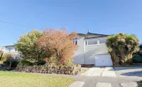 StayAU 2BR Home w/ Stunning Views in Tasmania Hotel a 