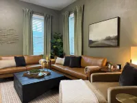 Luxury 3BR Cottage, King Beds, Spa-Style Baths and Outdoor Oasis Hotel a Waterloo