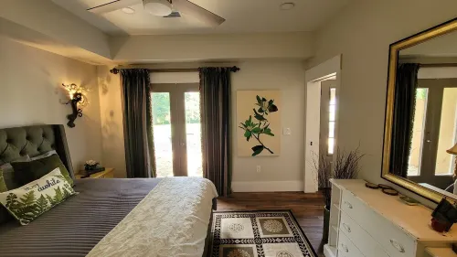 Charming 2Bedroom Villa in the Terrace Level of the Host Home,Completely Private