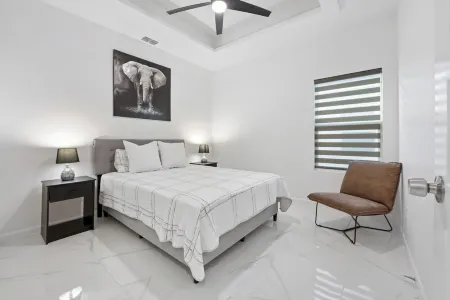 Brand NEW Cozy 3 Bedroom Apartment conveniently located in Pharr-McAllen area!