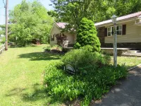 Cozy Home With Fire Place 10 Mins From Hunter Mountain Hotels near North Point