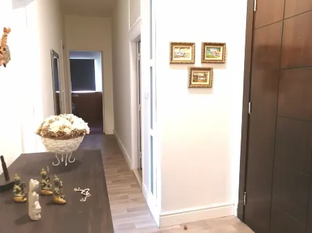 Achrafieh Chahrouri cozy apartment