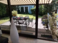 Spacious townhouse Hotels in Stadtbezirke IV