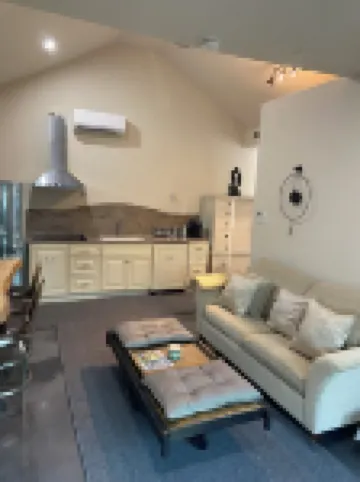 Self-contained guest house in a picturesque town between London and Stratord ON