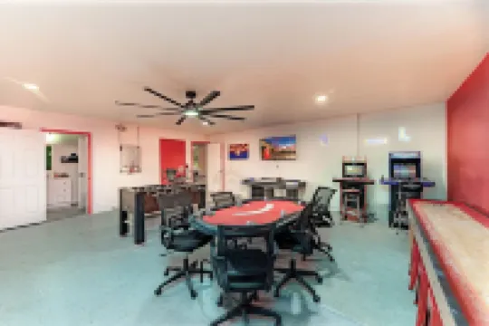 Heated Pool & Hot Tub ! Epic Game Room & Parking! Near Downtown!