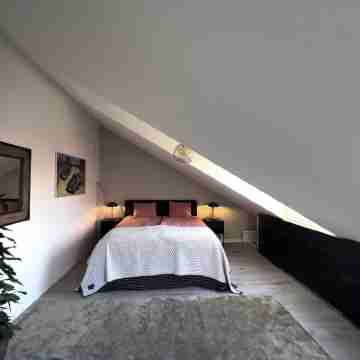 Chic Industrial Loft in Stockholm, Kungsholmen Rooms