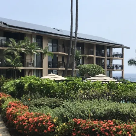 Beautiful 2 Bedroom Ocean Front Building 1 at Kona Makai.