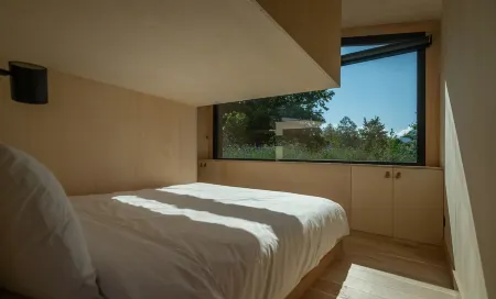 ICI - Tiny house 40 m2 for 4 people Отели в г. Арет